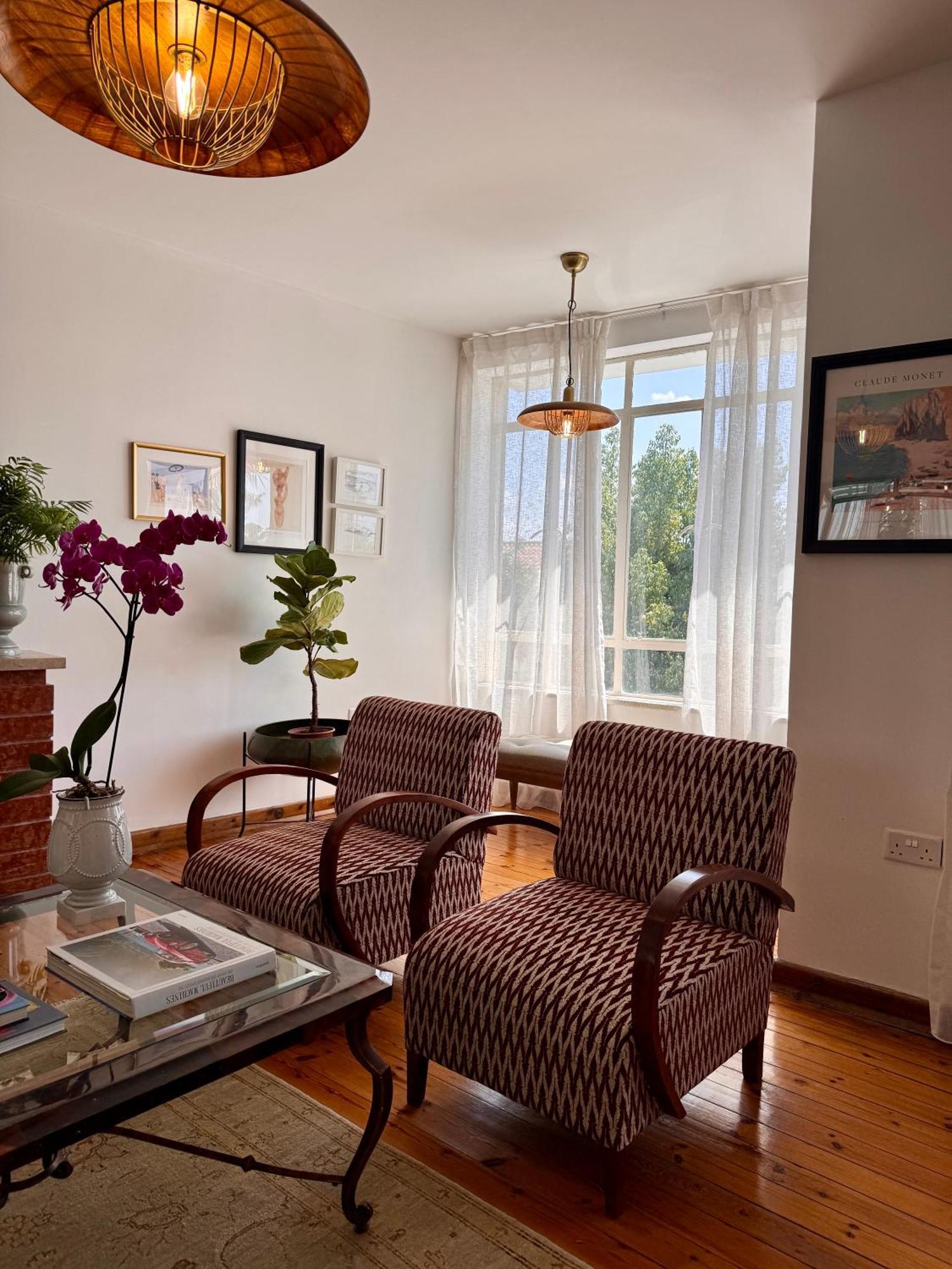 Liberty House - Central Two Bedroom Apartments นิโคเซีย ภายนอก รูปภาพ